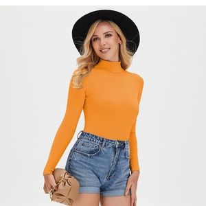 Orange long sleeve bodysuit (sexy Velma Dinkley)